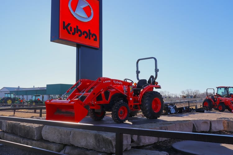 2023 KUBOTA L3302HST 203879