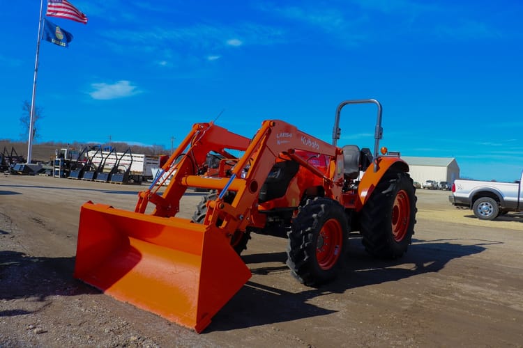 2023 KUBOTA M5660SUHD 206994